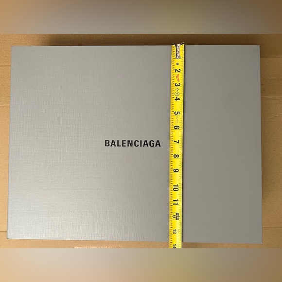COPY - Balenciaga Large Box - Picture 3 of 5
